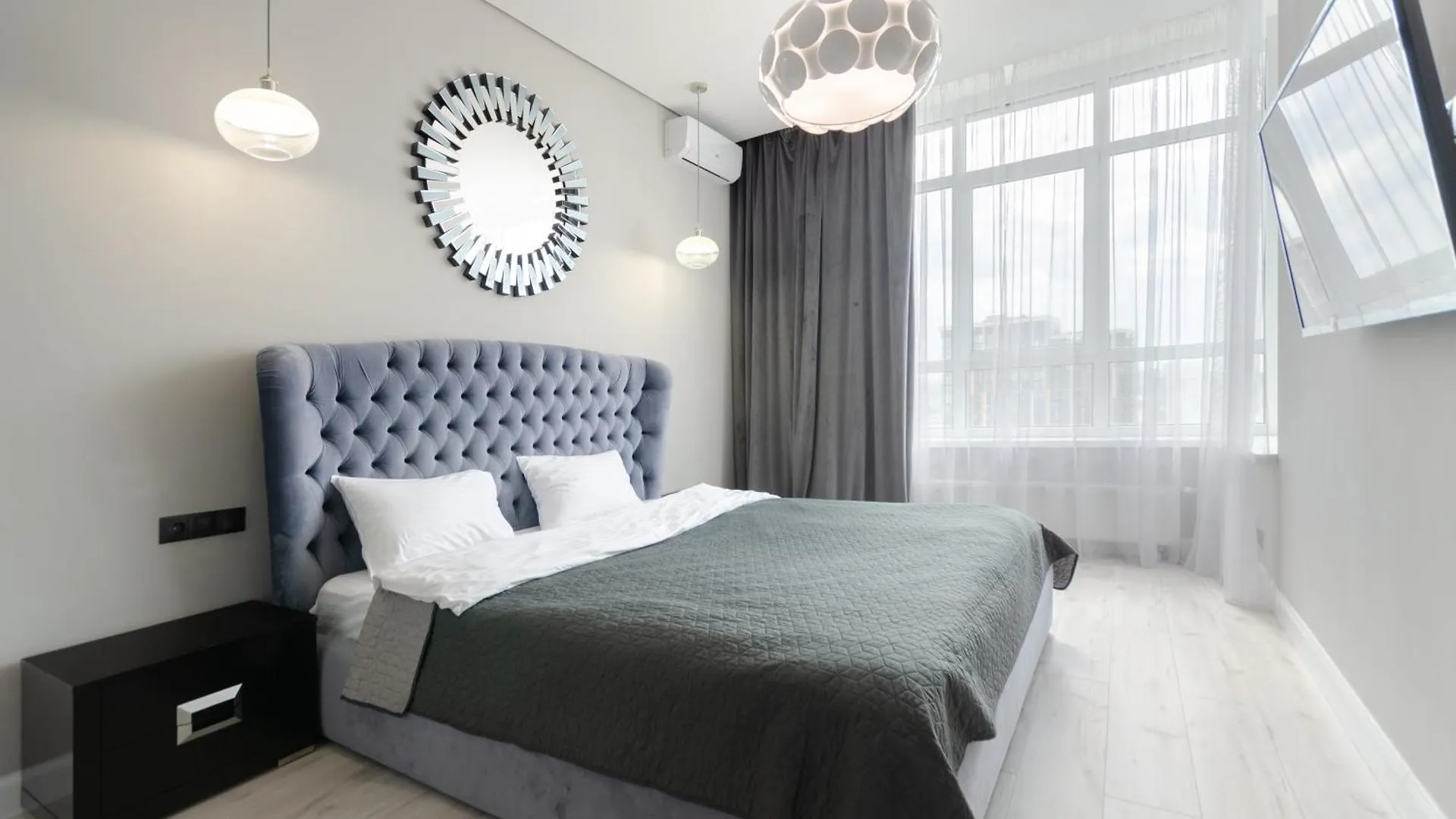 На Видалення!Petrovdom Apartments 267-373 In Rc Central Park, 7 John Mccain Street 基輔