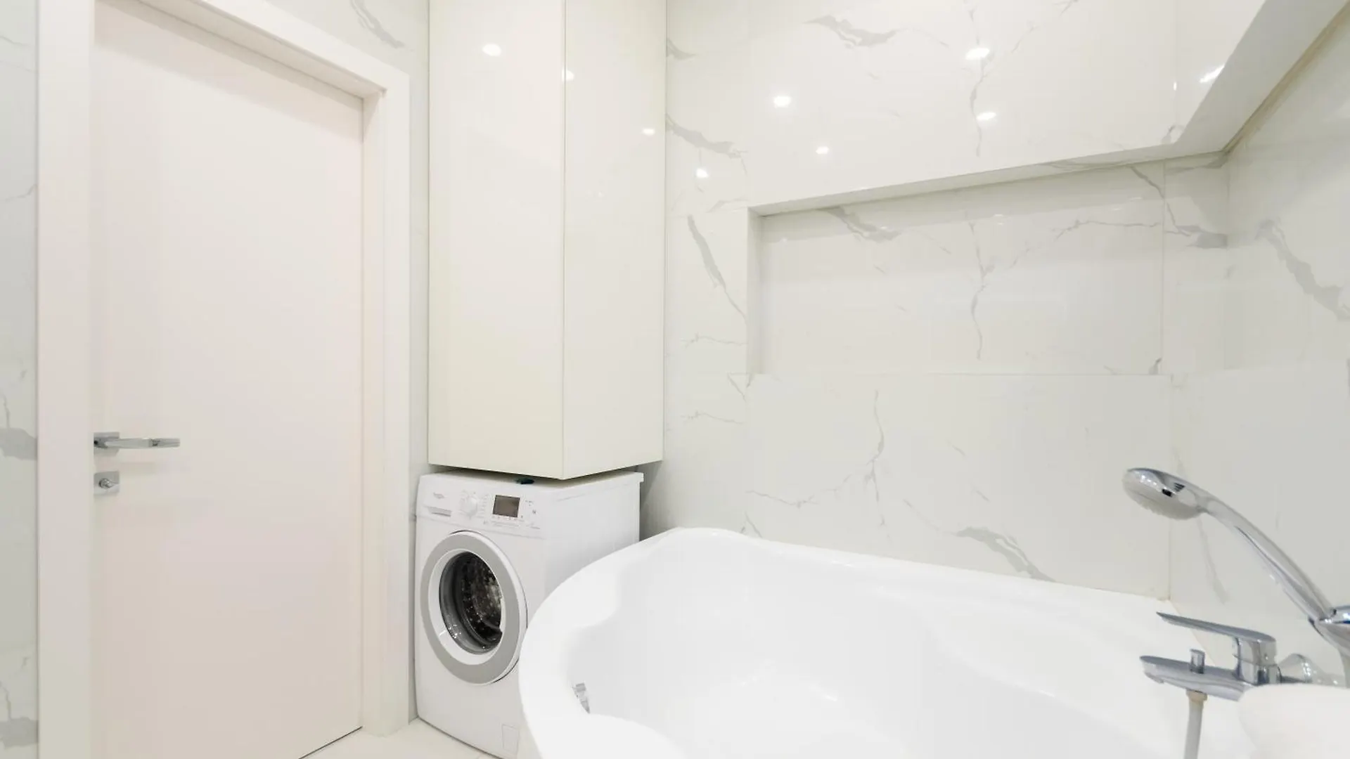 На Видалення!Petrovdom Apartments 267-373 In Rc Central Park, 7 John Mccain Street 基輔
