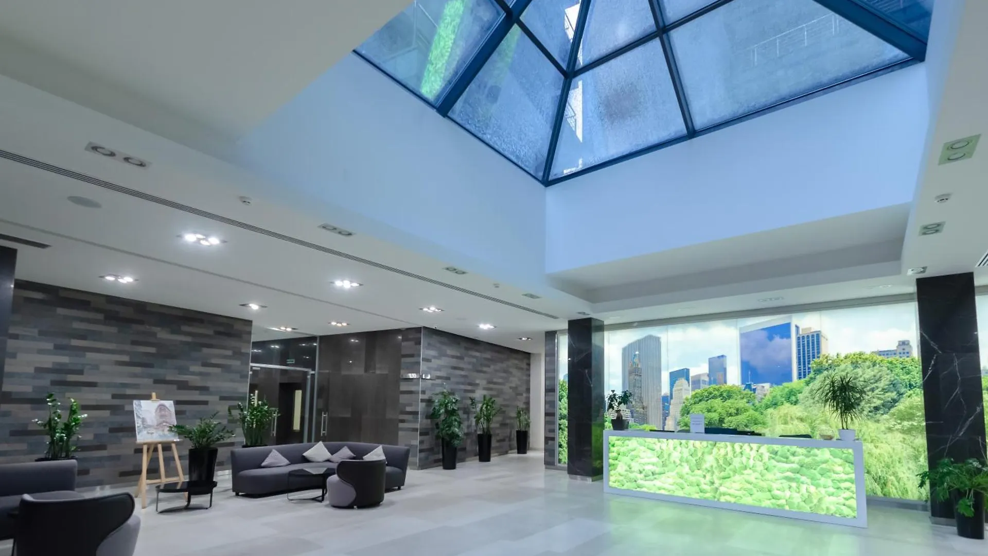 На Видалення!Petrovdom Apartments 267-373 In Rc Central Park, 7 John Mccain Street 基輔