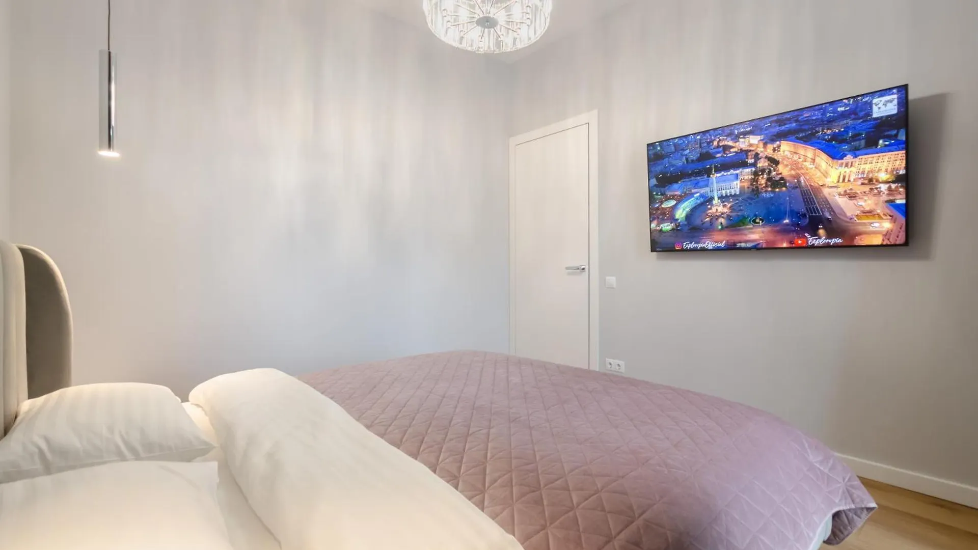 На Видалення!Petrovdom Apartments 267-373 In Rc Central Park, 7 John Mccain Street 基輔