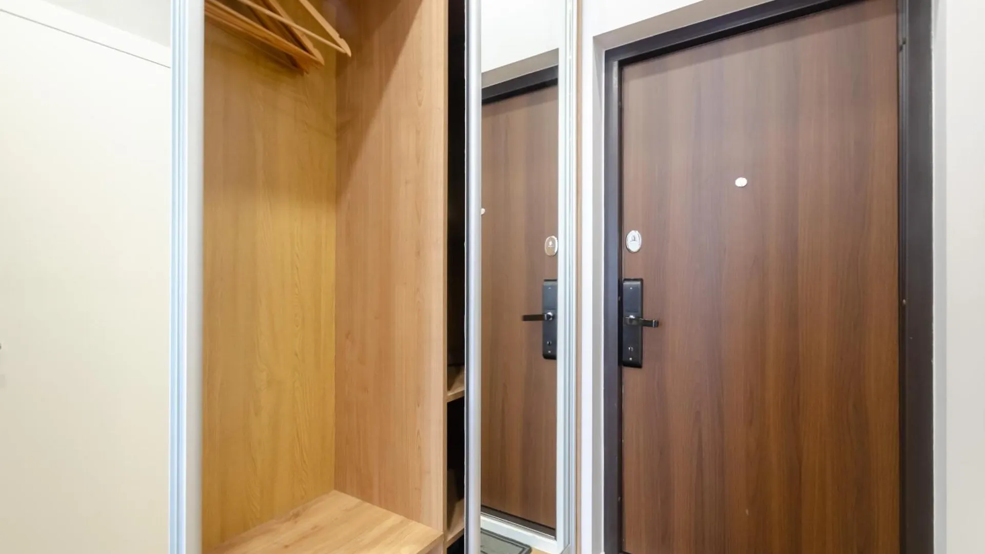 На Видалення!Petrovdom Apartments 267-373 In Rc Central Park, 7 John Mccain Street 基輔 乌克兰