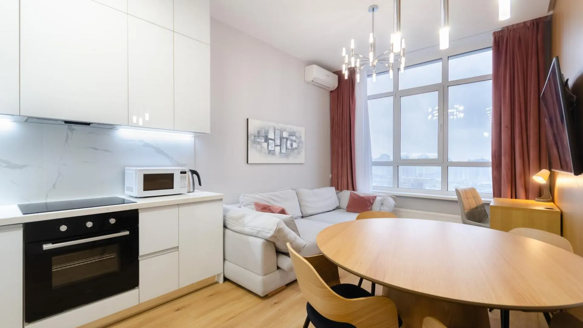 На Видалення!Petrovdom Apartments 267-373 In Rc Central Park, 7 John Mccain Street 基輔