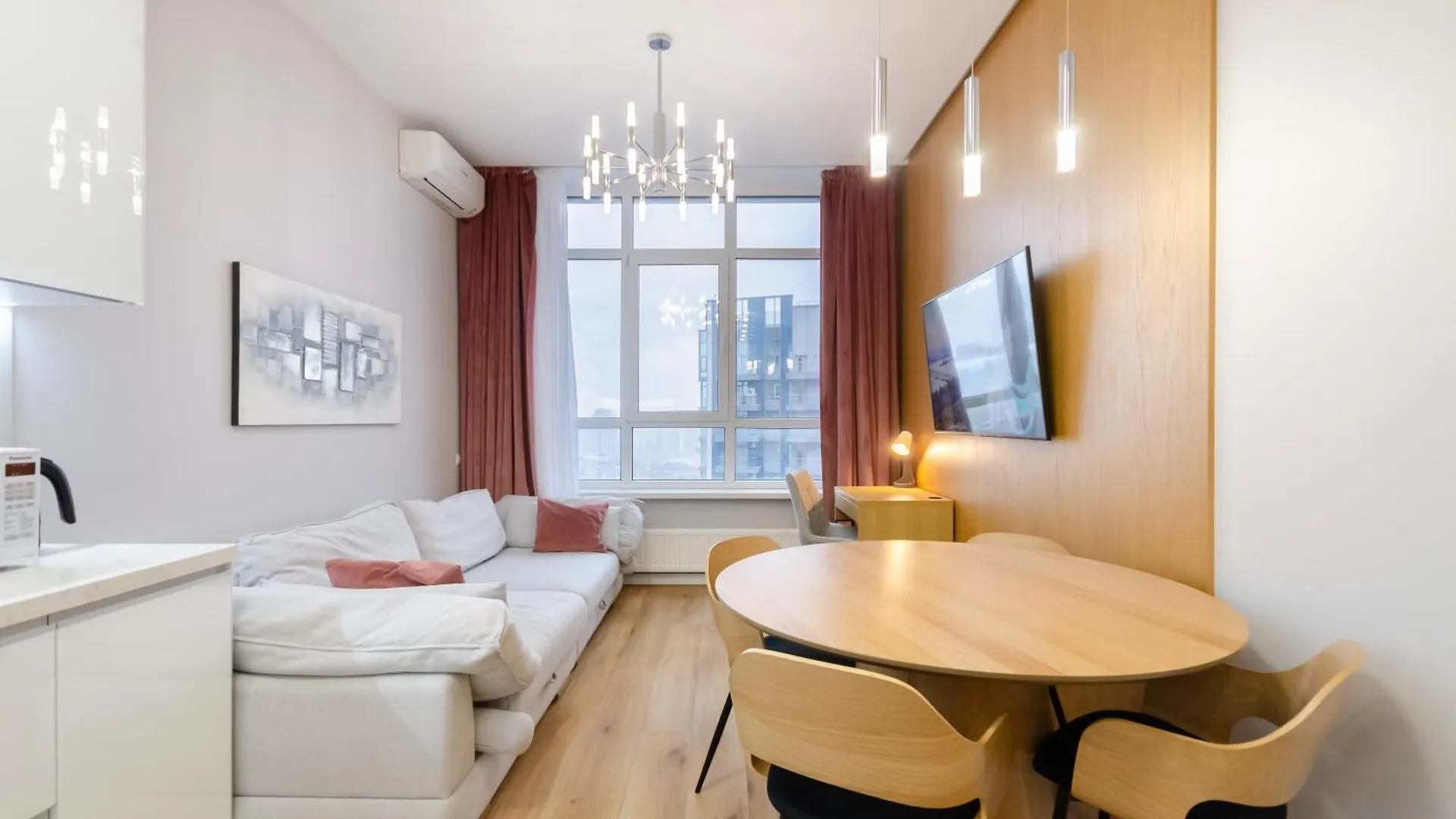 קייב На Видалення!Petrovdom Apartments 267-373 In Rc Central Park, 7 John Mccain Street